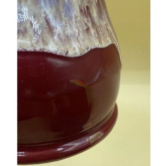 Maroon Red Deneen Pottery Long Hollow Ranch Sisters Oregon Wedding Venue Resort - Picture 7 of 8